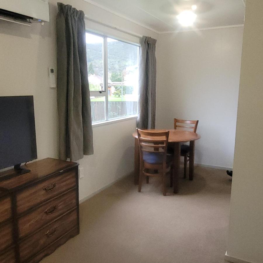 Couples Retreat Villa Reefton Bagian luar foto